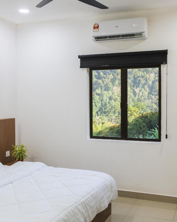 Ellin Forest Karaoke & Pool Resort Bukit Tinggi Bentong Eksteriør billede